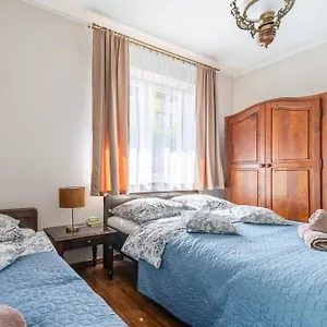 hotellátogatás