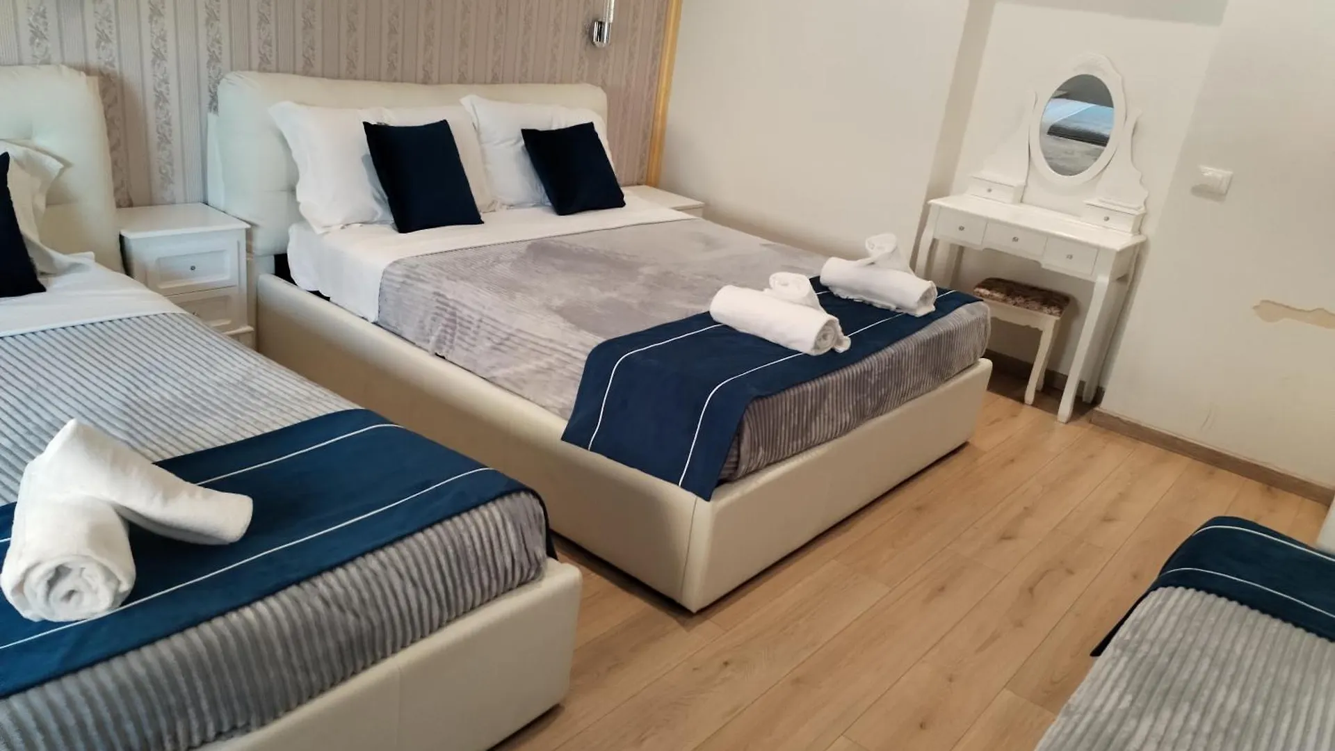 Fiera Camera Verona Homestay